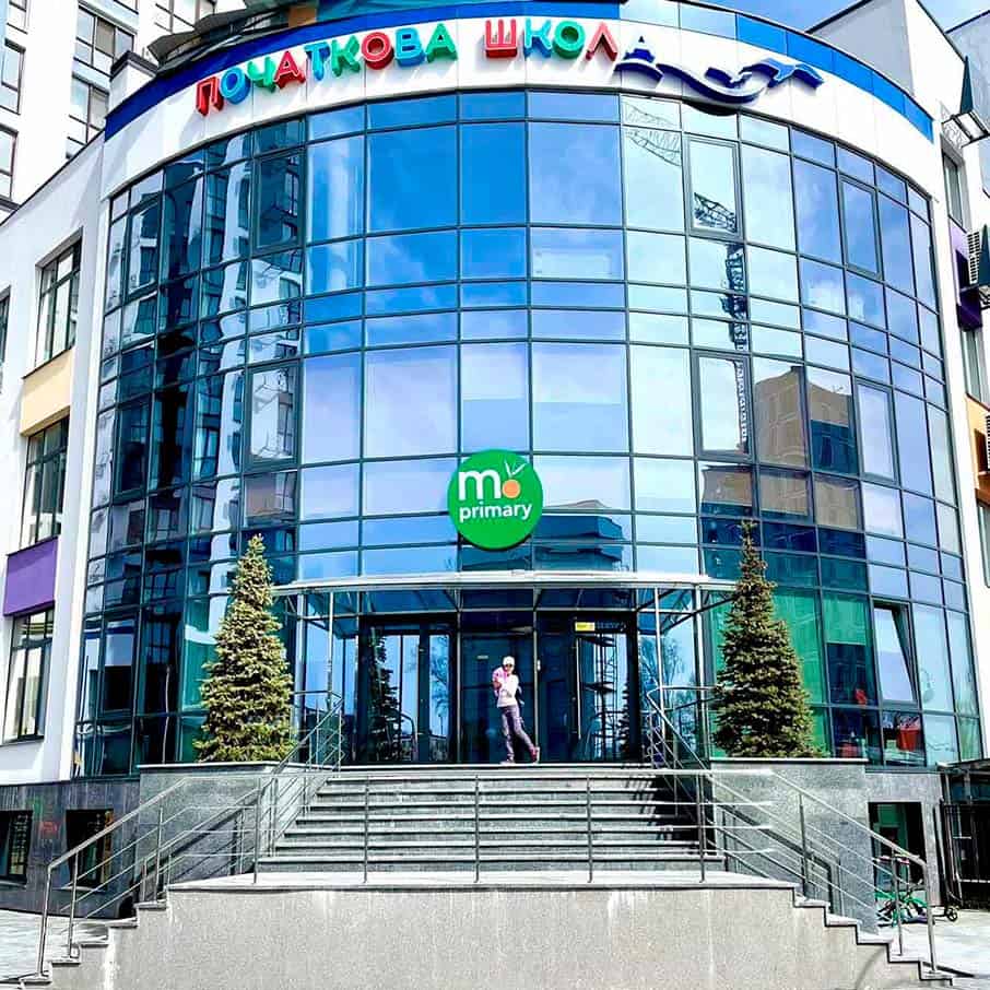 Саме зараз час обрати школу для майбутніх першокласників
